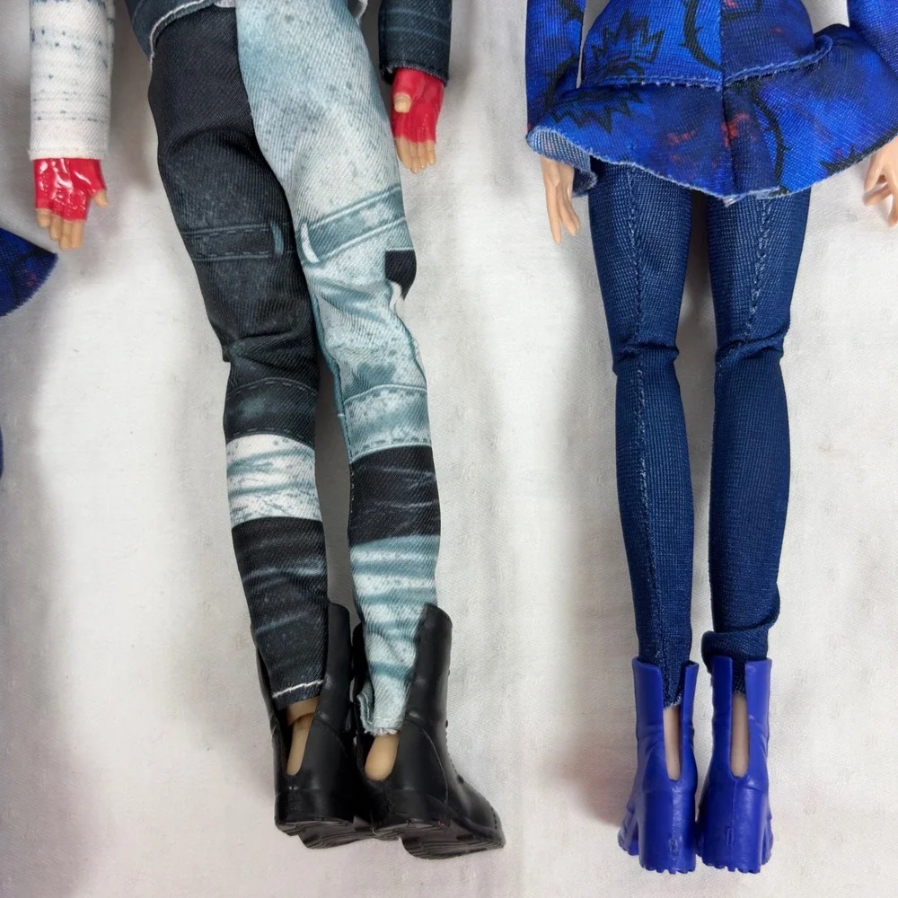 Disney Descendants Doll Lot Evie Carlos Hasbro Blue White Hair 3pc Set